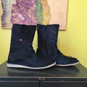 Oliberte goat hair boots